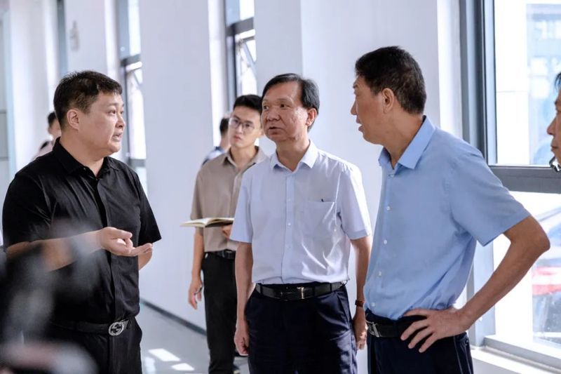 意昂F凯捷简讯丨热烈接待“新乡市政协”、、“卫辉政协”考察团一行莅临意昂F凯捷牧业考察调研！