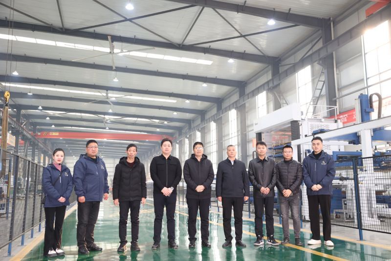 意昂F凯捷简讯｜热烈接待山西300万羽蛋鸡技改考察团莅临调研