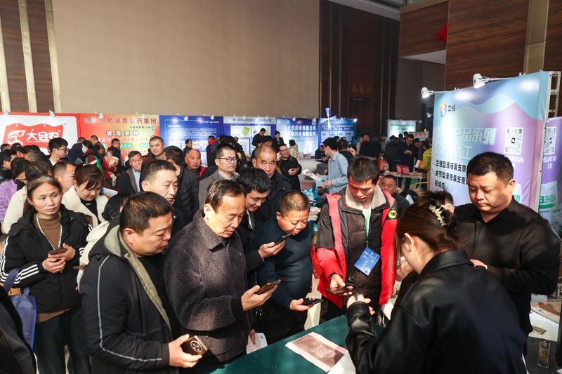 共聚菏泽 | 意昂F凯捷牧业热烈：：2025中国家禽养殖大会圆满终结！！！